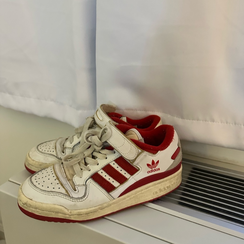 Adidas White & Red Velcro Low-Top Sneakers